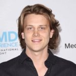 Alex Saxon- Bio, Height, Net Worth, Wife, Marriage