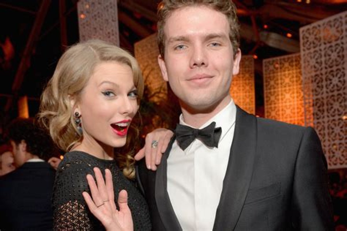 Does Taylor Swift Have Any Siblings? Exploring the Family of the Pop Icon