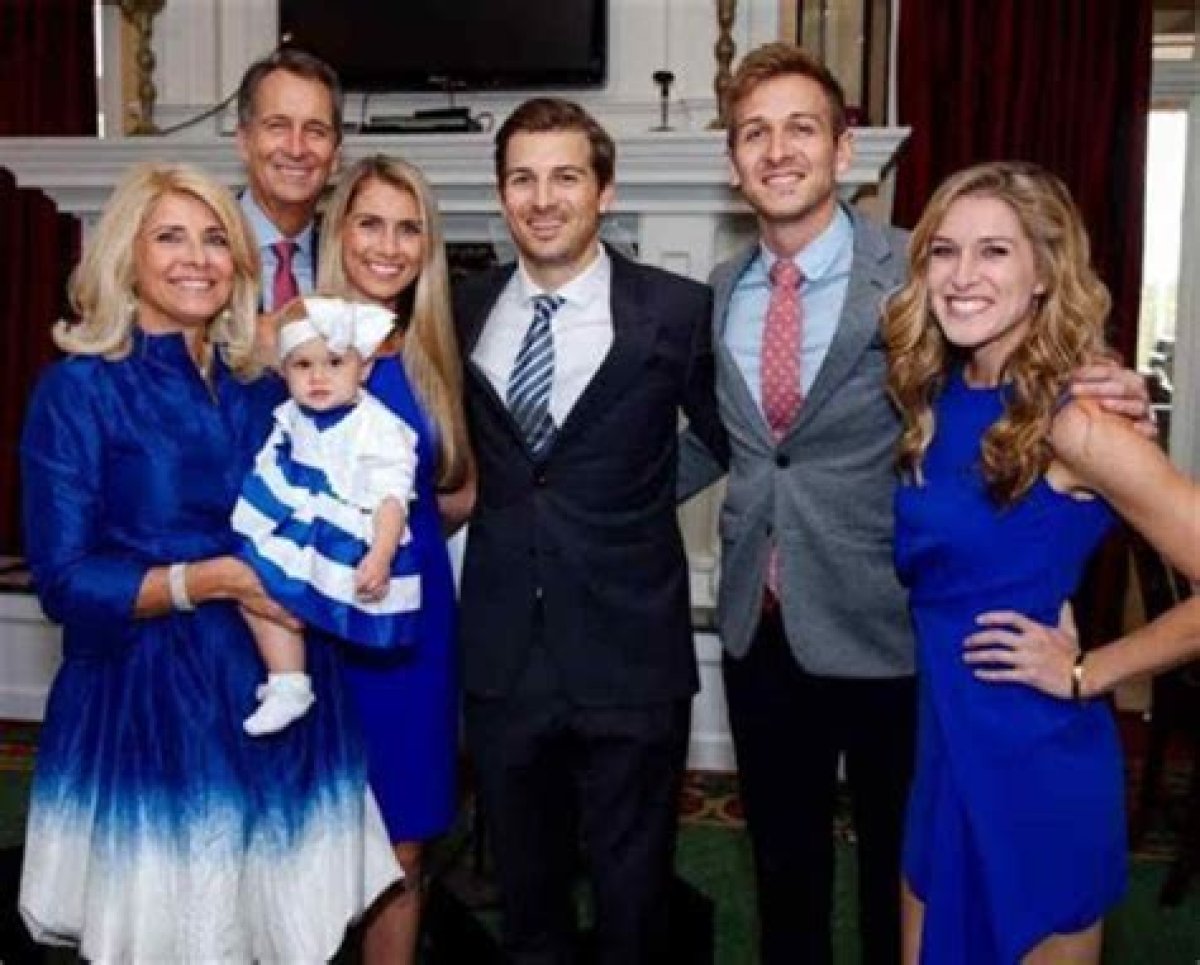 How Many Kids Does Cris Collinsworth Have? Meet His Wife Holly Bankemper & Family