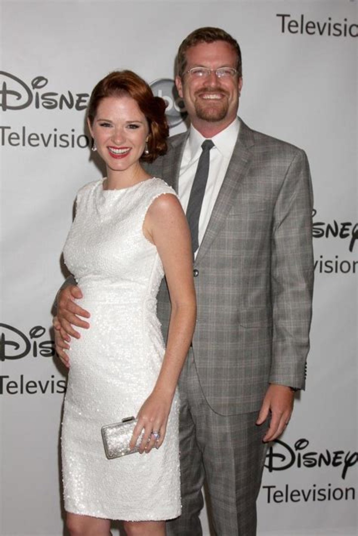 Peter Lanfer Age, Wiki Sarah Drew Husband Kids, Married, Family ·