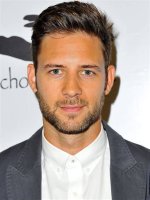 Steve Lund: the Rise of a Multi-Talented Actor and Model