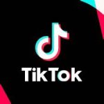 Who Is Kirsten Singer on Tiktok? Hooters Server Famous from Tips Money – Instagram